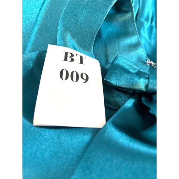 Girls Formal Dress Lined Bow Accent Hook Zip Back Green Size 7-8 - Picture 8 of 8